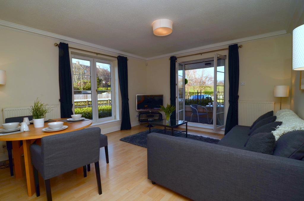 Powderhall Riverside Apartment Edinburgh Room photo